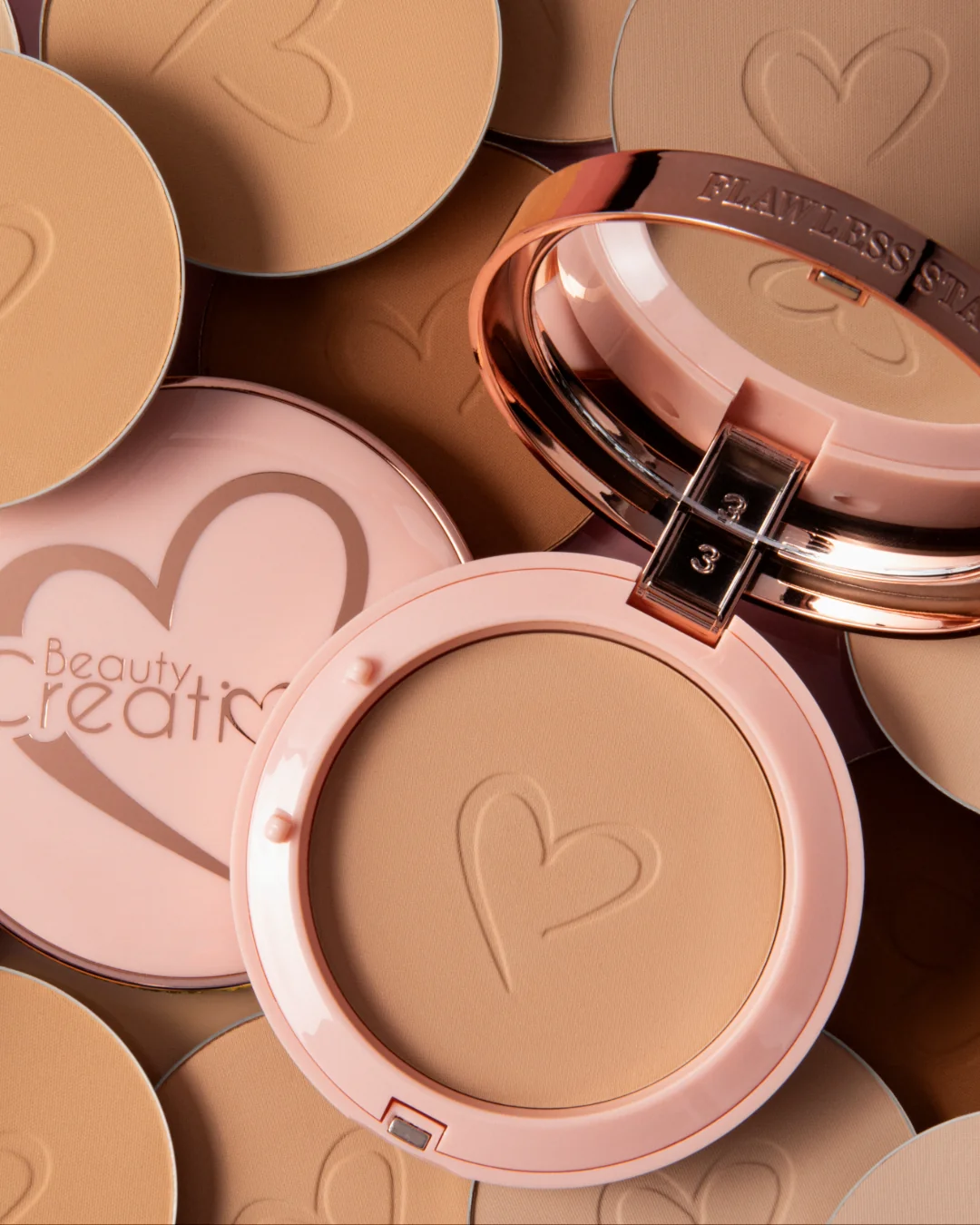 Beauty Creations - Flawless Stay Powder Foundation